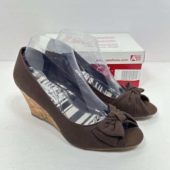 American Eagle Brown Fabric Peep Toe Cork Wedge Heel Shoes 8.5 Bow Classic - Picture 2 of 11